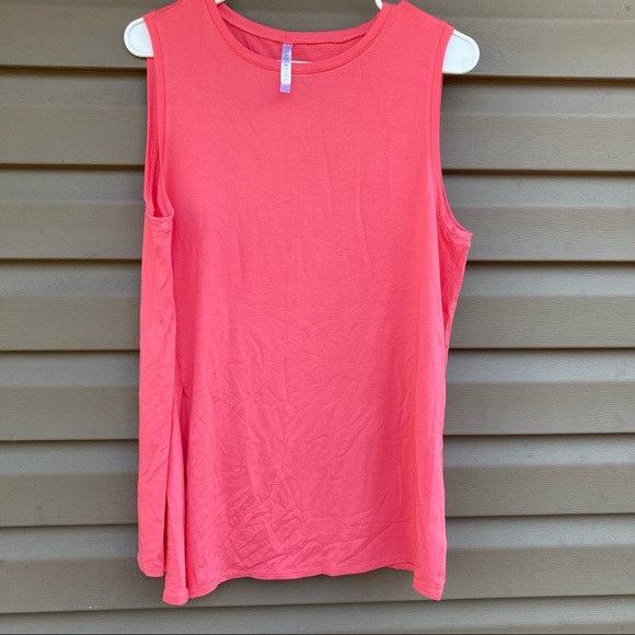 Fabletics Tops - Fabletics Athletic Tank Top
